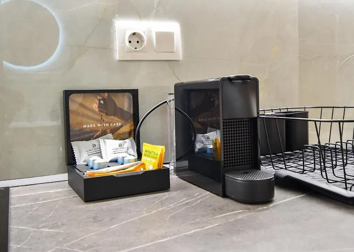 Haven Calm And Bright * Salonic